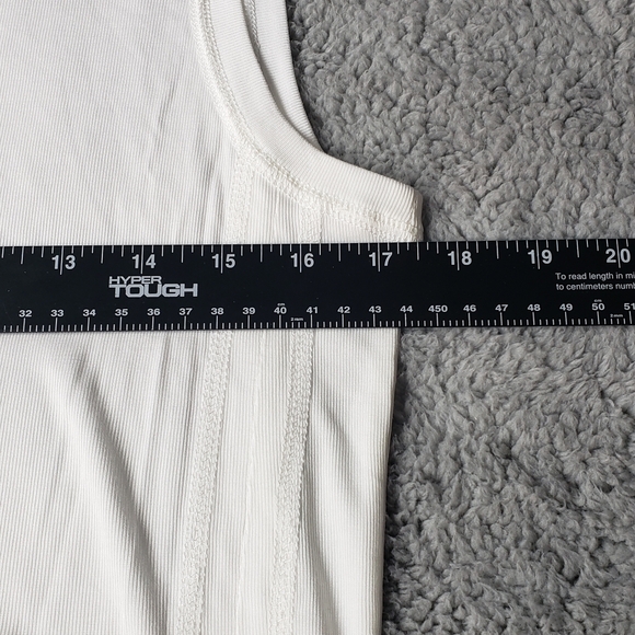 Zuda Z-Luxe Asymmetrical XS White Tank Top - Picture 3 of 5